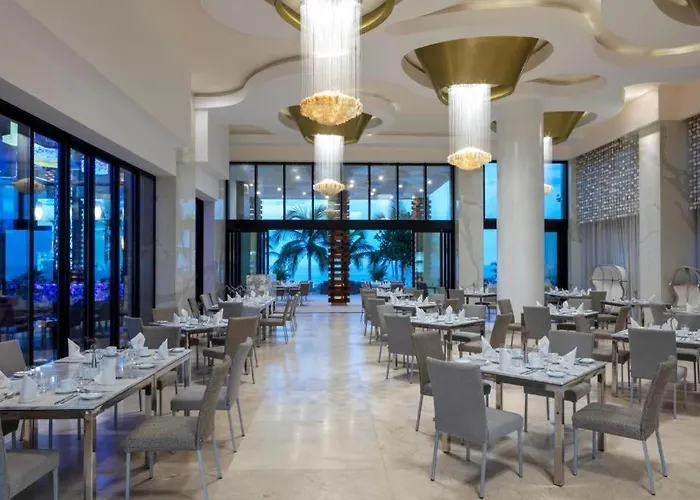 Garza Blanca & Cabos Resort *